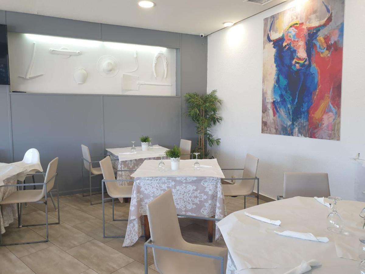 Complejo Hotelero Saga Manzanares Exterior photo