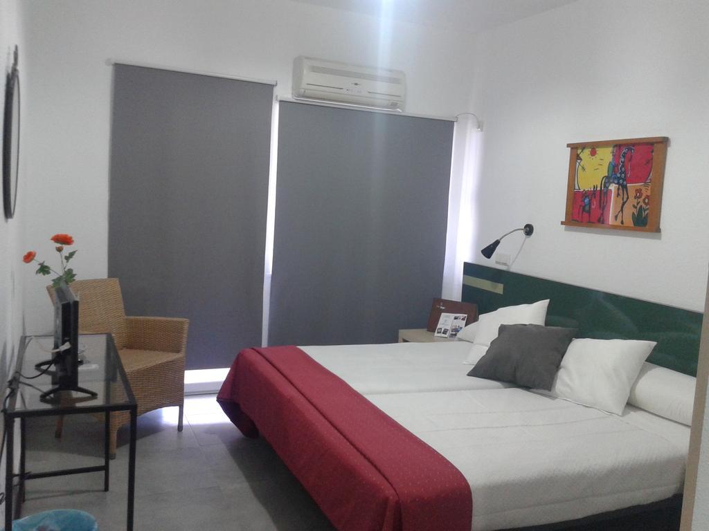 Complejo Hotelero Saga Manzanares Exterior photo